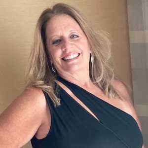 Meet your Posher, Sherry